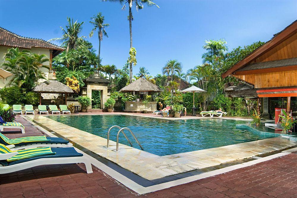 Champlung Mas Hotel Legian Удобства фото