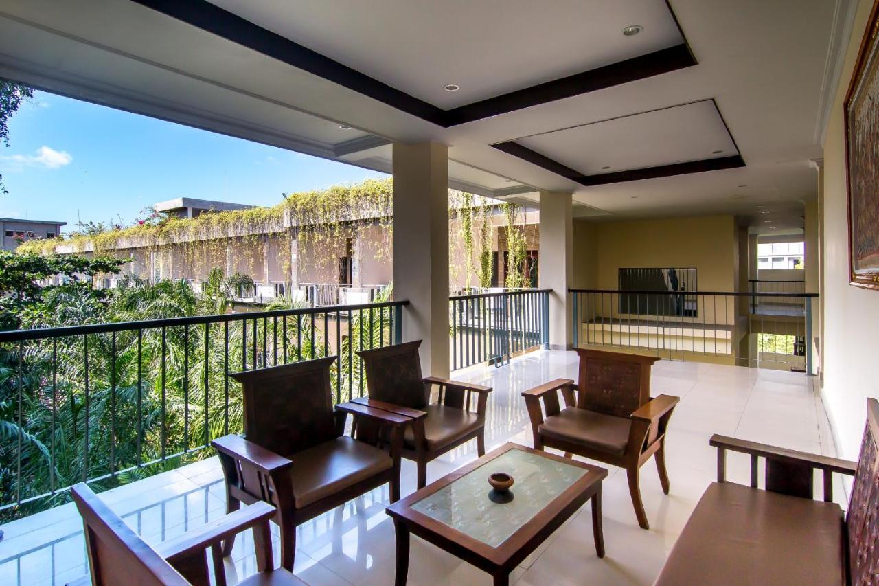 Champlung Mas Hotel Legian Экстерьер фото
