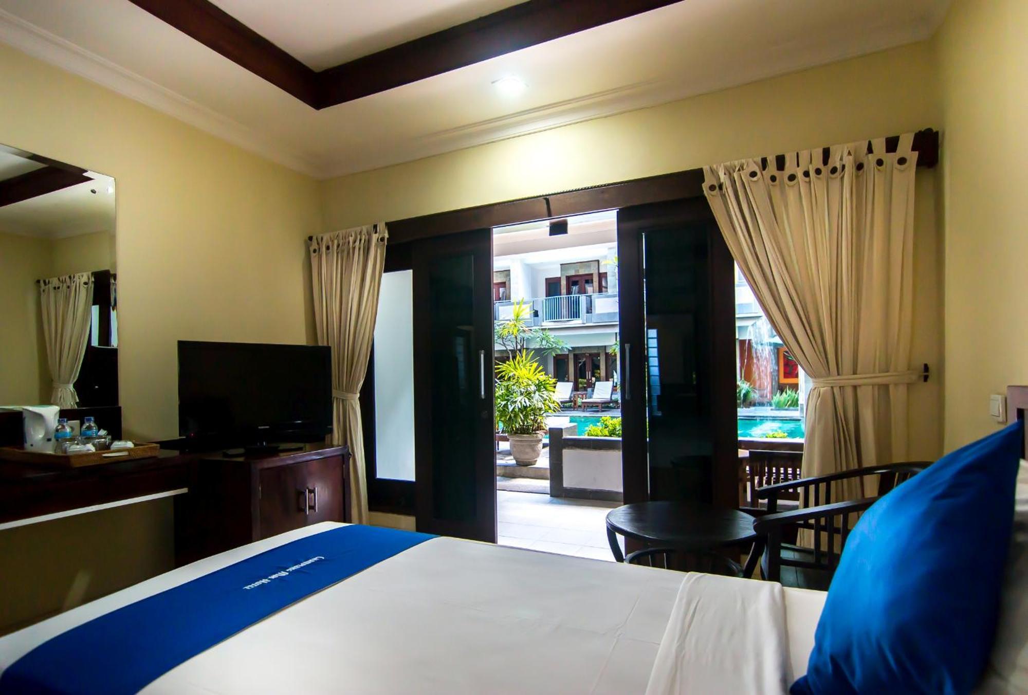 Champlung Mas Hotel Legian Экстерьер фото