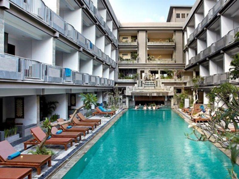 Champlung Mas Hotel Legian Экстерьер фото