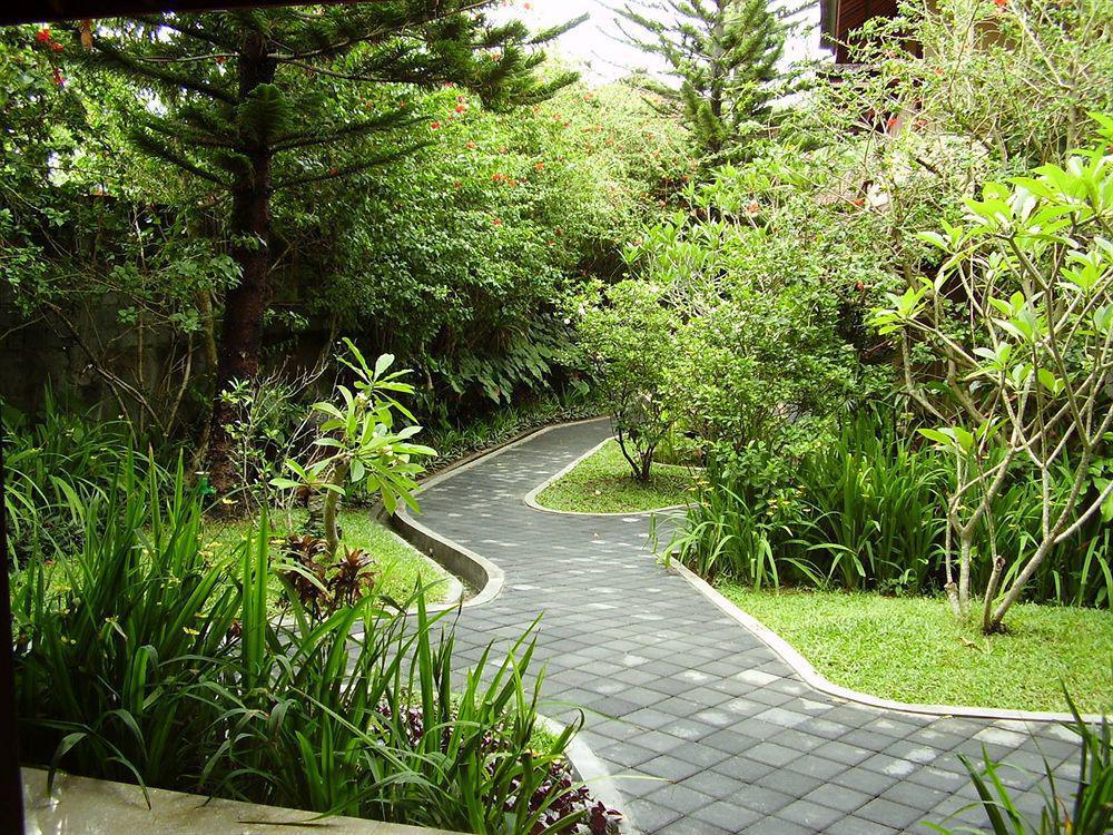 Champlung Mas Hotel Legian Экстерьер фото